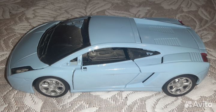 Модель Lamborghini gallardo spyder 1:24