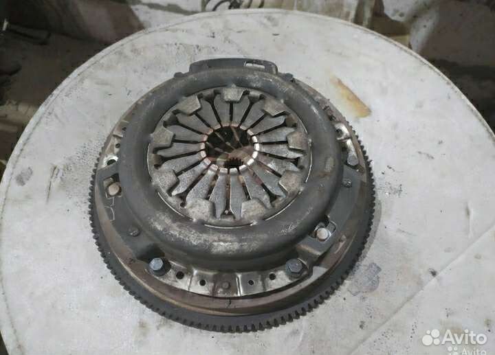 Сцепление с Маховиком Форд Фиеста