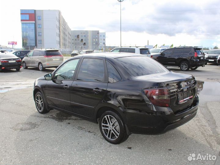 LADA Granta 1.6 МТ, 2022, 7 500 км