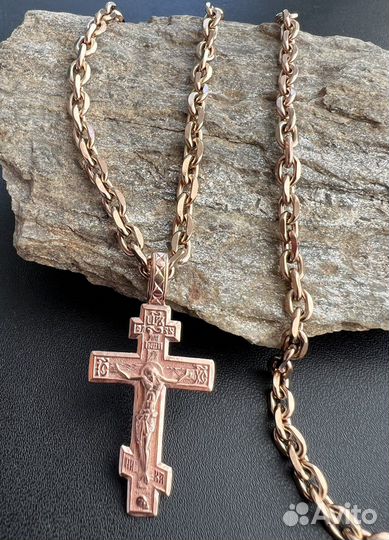 Цепь и крест