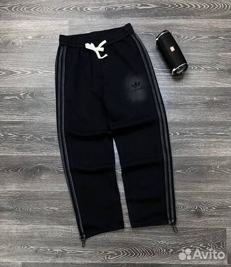 Спортивные штаны adidas