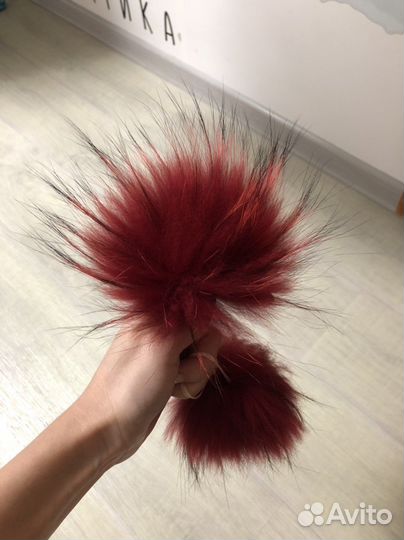 Помпон енот крашеный