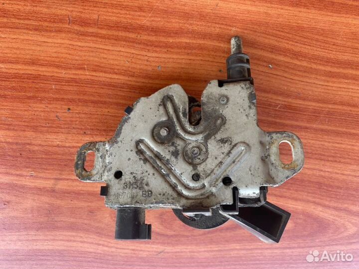Замок капота Ford Focus 2 седан qqdb 2007