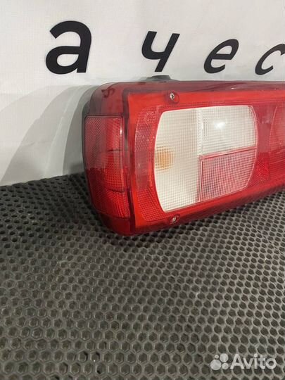 Фонарь задний правый DAF 106 1875581