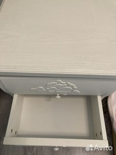 Тумба белая прикроватная красавица 47 на 60,5