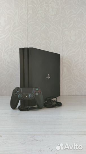 Sony PlayStation 4 pro 1tb