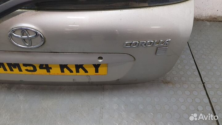 Крышка багажника Toyota Corolla E12, 2005