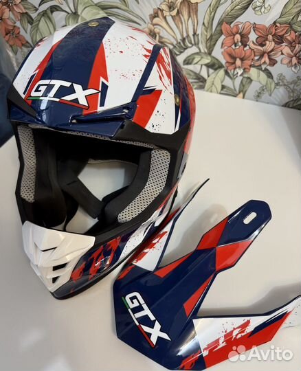 Кроссовый шлем GTX