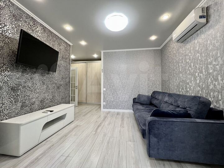 2-к. квартира, 60 м², 2/25 эт.
