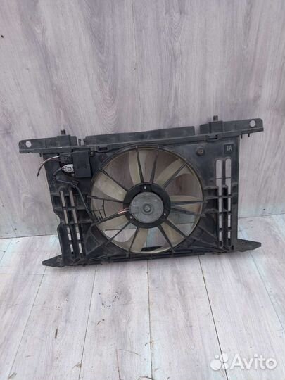 Дифузор Toyota avensis 270