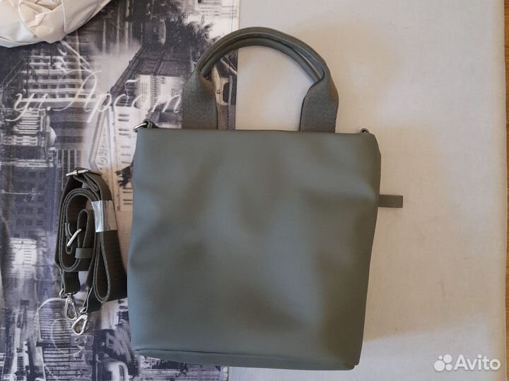 Сумка женская и вечерний клач