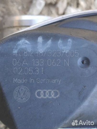 Дроссельная заслонка Volkswagen Golf 4 1J