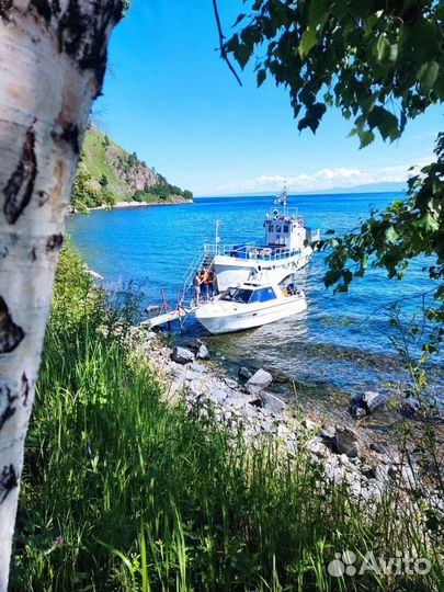 Корабль, катер, теплоход, грузоперевозки