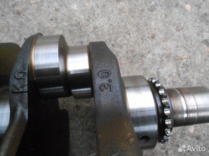 Вал коленчатый Ауди А6 С5 3.0л. ASN BBJ AVK