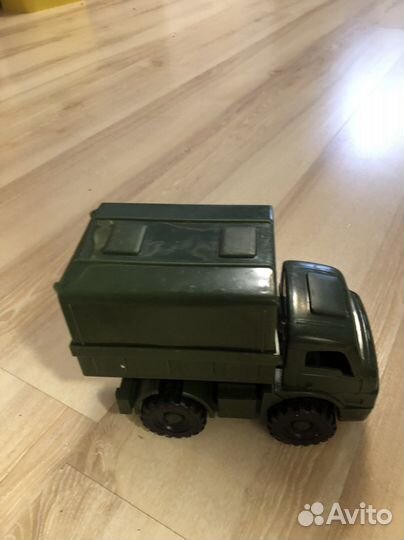 Игрушки машинки