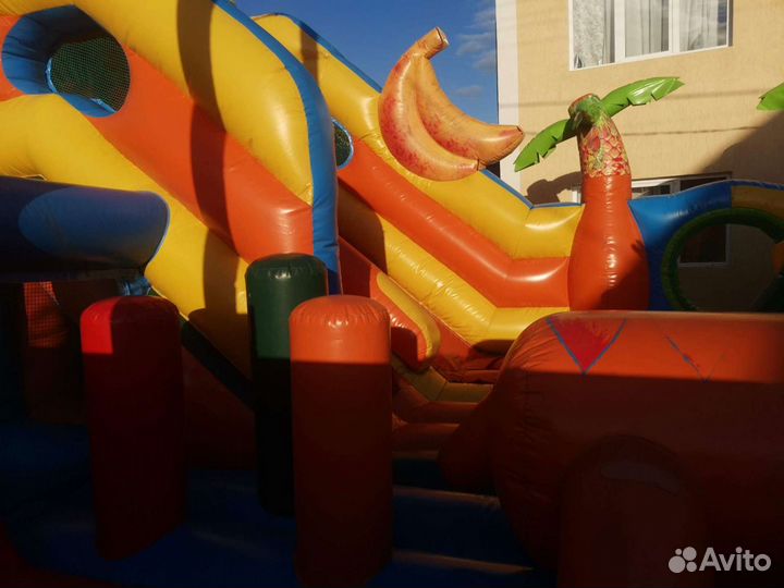 Детский надувной батут бу