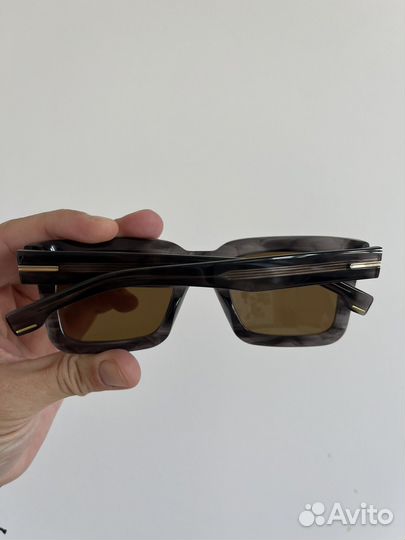 Солнцезащитные очки boss