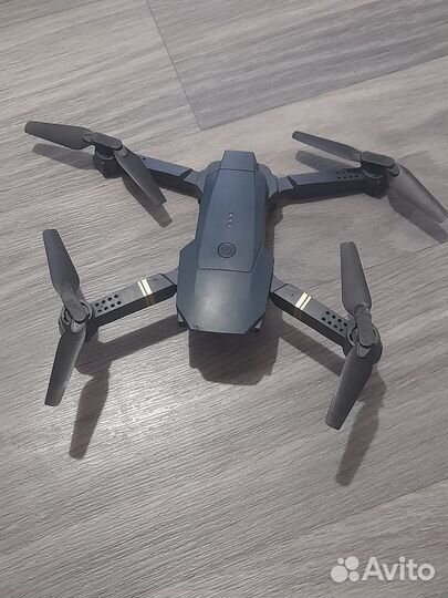 Квадрокоптер-Дрон Eachine e38