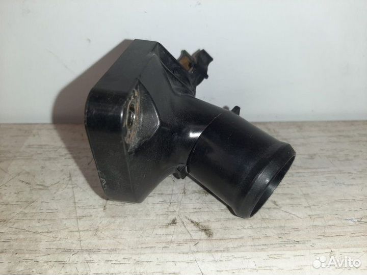 Корпус термостата Nissan Qashqai Vi HR16DE 2007