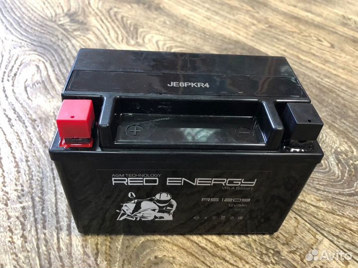 Новый аккумулятор 12в 9а Red Energy RS YTX9-BS