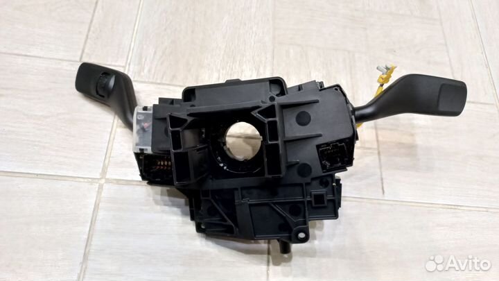 Подрулевой переключатель в сборе форд фокус 2