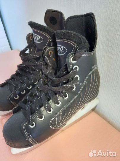 Коньки хоккейные