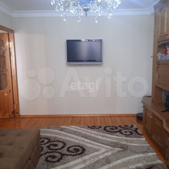 2-к. квартира, 52 м², 5/9 эт.