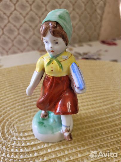 Фарфоровые статуэтки СССР