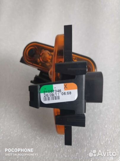 Фонарь габаритный желтый прямоугольный светодиодны