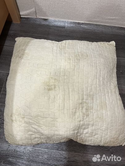 Подушки б/у