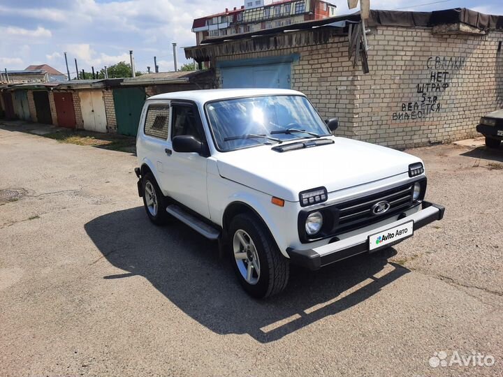 LADA 4x4 (Нива) 1.7 МТ, 2016, 90 756 км