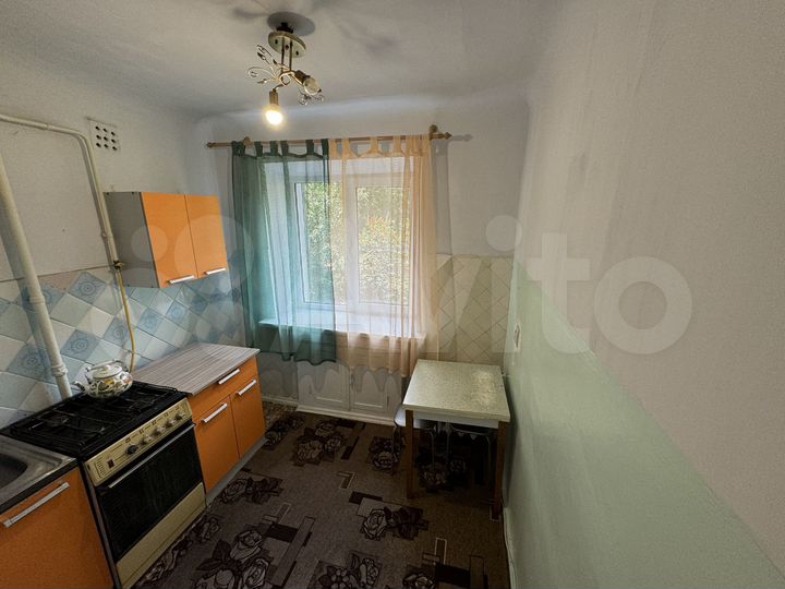 2-к. квартира, 42,9 м², 2/4 эт.