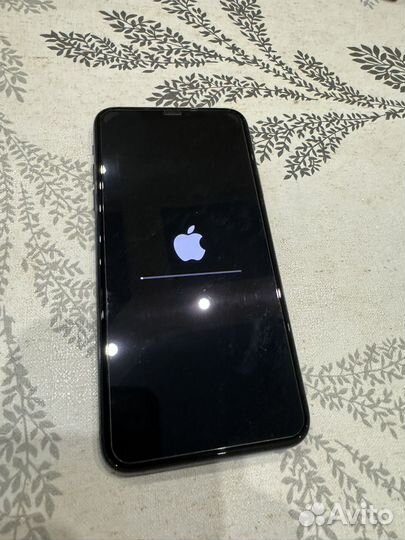 iPhone 11 Pro Max, 64 ГБ