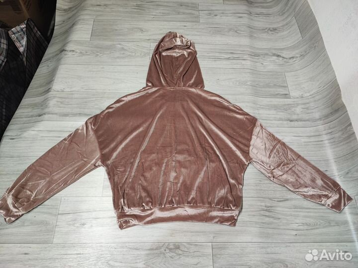 Спортивный костюм женский нежный 42 (S)