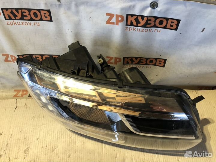 Logan 2 18-20 Оригинал бу Правая фара рестайл