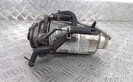 Корпус топливного фильтра toyota avensis T27 (YBE1