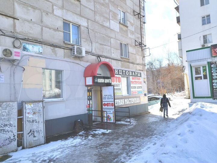 Торговое помещение активная пешеходная тропа 20м