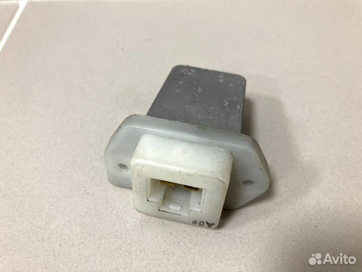 Резистор отопителя салона Ssang Yong Actyon NEW