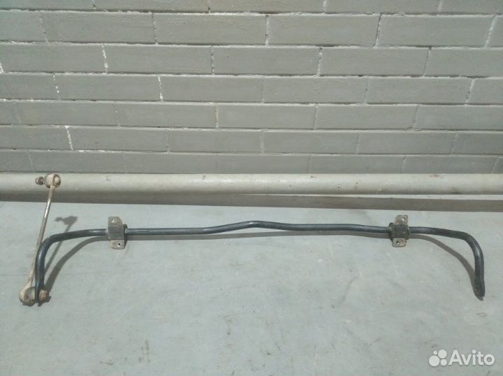 Стабилизатор поперечной устойчивости передний