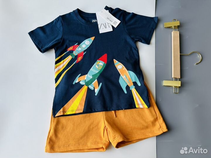 Шорты и футболка для мальчика 116-122 Zara