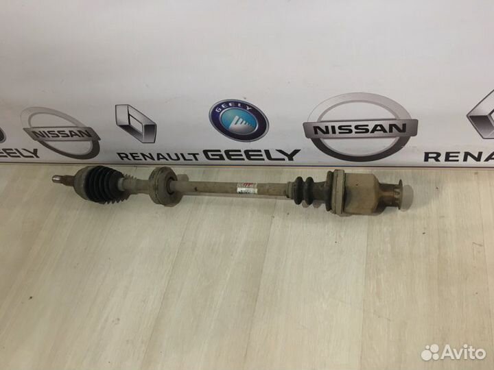 Привод подвески колеса Nissan almera G15 Прав