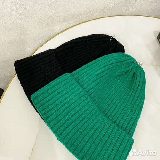 Шапки новые