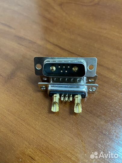 Разъем D-sub 7 pin