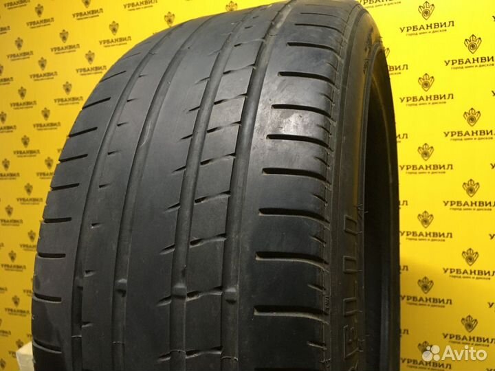 Pirelli P Zero Rosso 255/40 R19 100Y