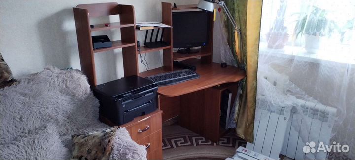 Компьютерный стол