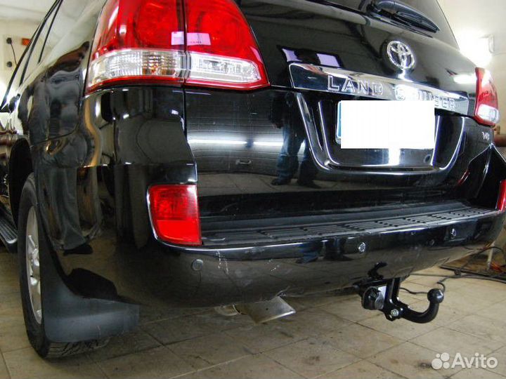 Фаркоп Тойота Land Cruiser 200