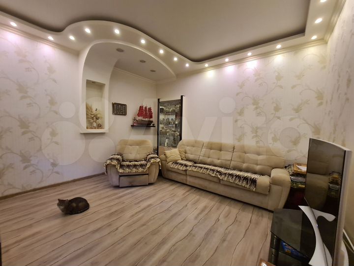 5-к. квартира, 192 м², 1/2 эт.