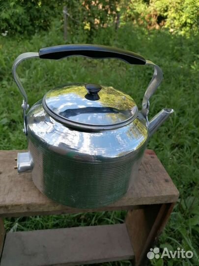 Чайник электрический новый