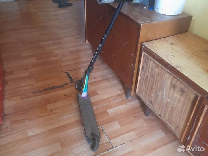 Трюковой самокат