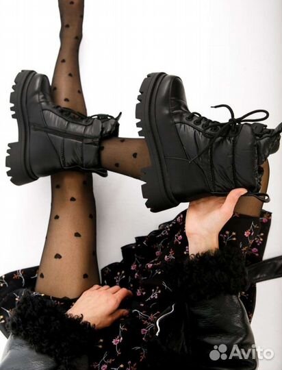 Ботинки женские зимние (новые)